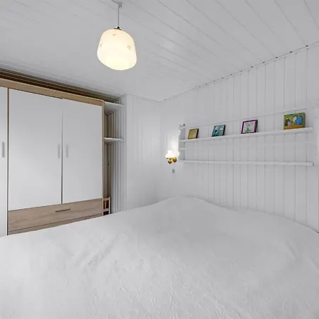 Berna - 500m To The Fjord By Interhome Hemmet
