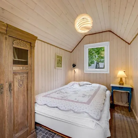 Berna - 500m To The Fjord By Interhome Nyaraló *