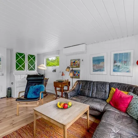 Berna - 500m To The Fjord By Interhome Feriehus *