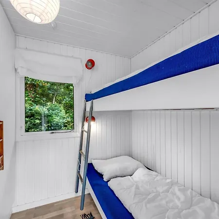 Berna - 500m To The Fjord By Interhome